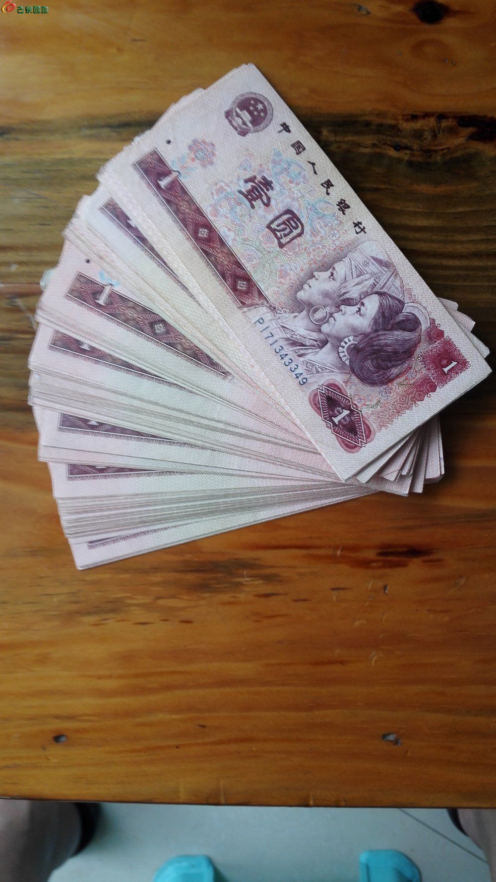 快手买站一块钱100_快手买币有便宜的吗_快手上的快币平台抽成多少