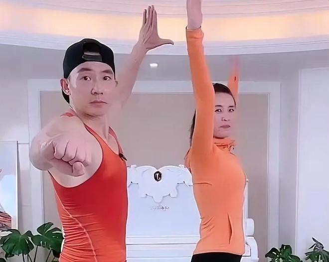 快手搛钱_快手得钱_快手买站一块钱100