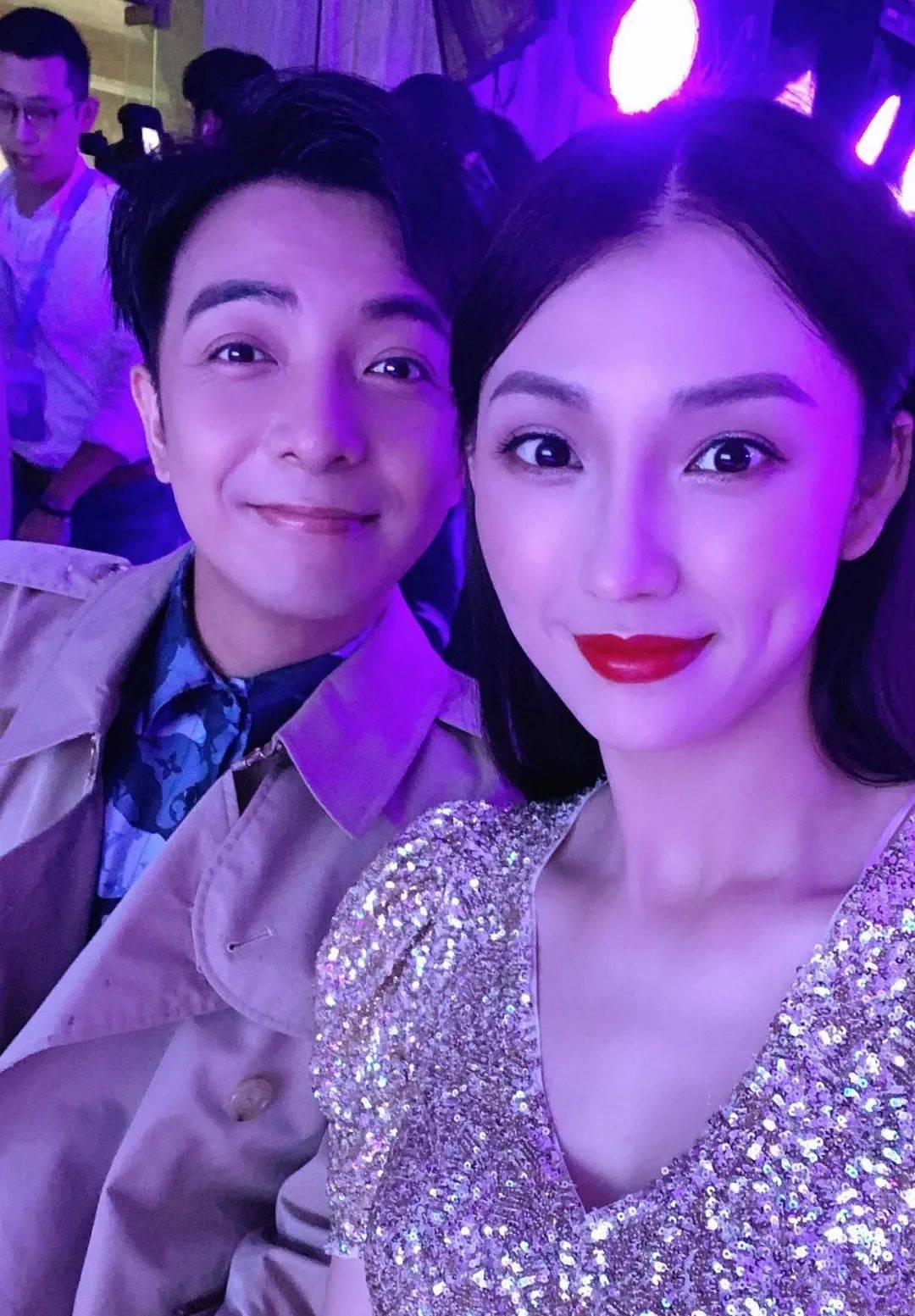 快手买币有便宜的吗_快手得钱_快手买站一块钱100